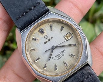NOT WORKING Vintage Rare OMEGA Constellation Chronometer Quartz 198.0114 Big Size Date Function Silver Dial Wristwatch for Parts and Repair