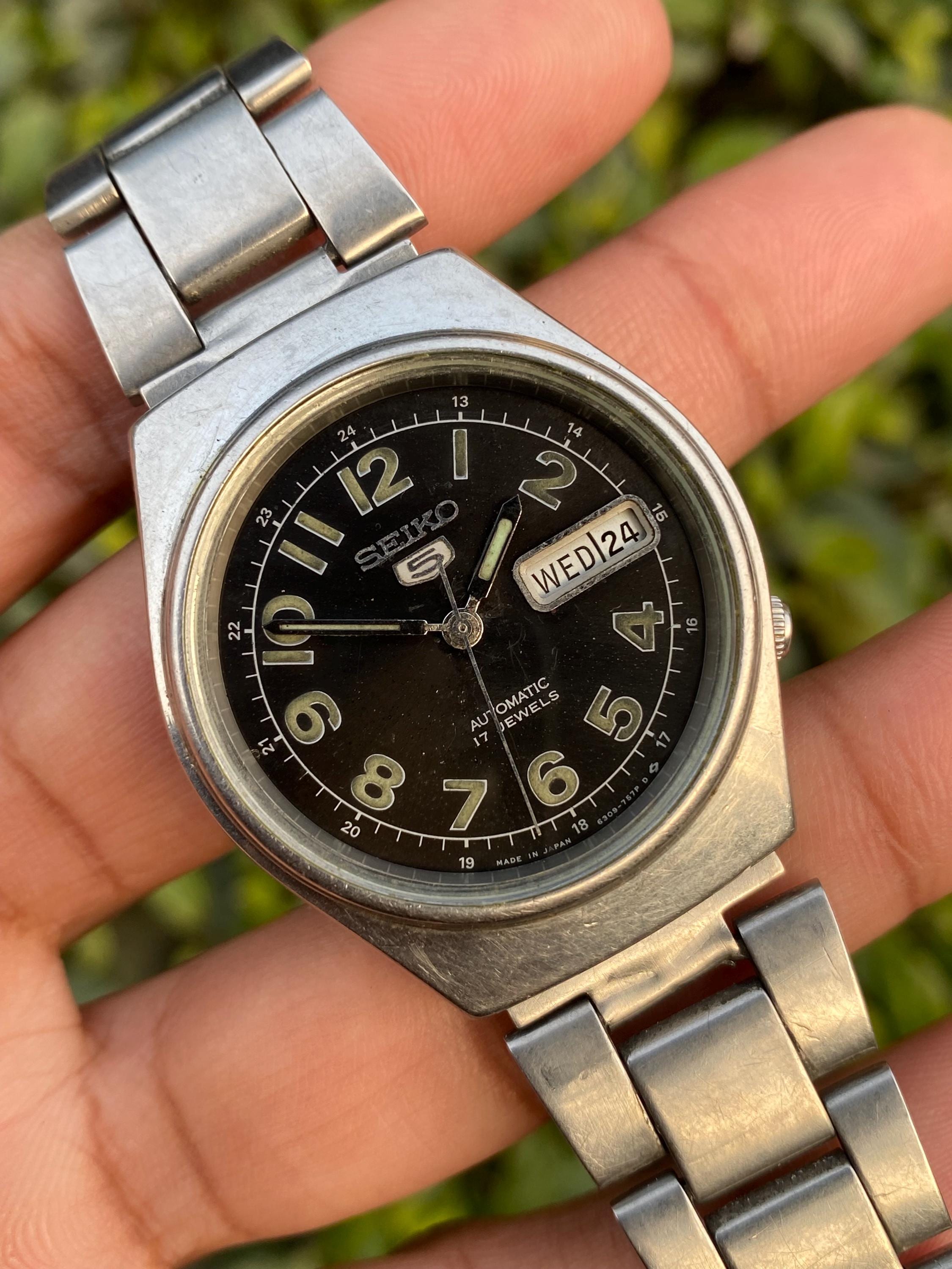 Vintage April 1978, Seiko 5 Automatic 6309-7330 Day/date Military