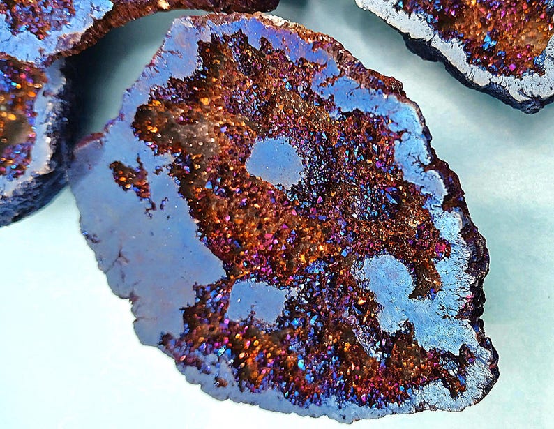 Cobalt Blue Aura Quartz Geode Crystal 50mm in Gift Box Calming Healing ...