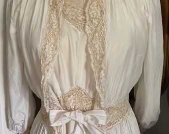 Lingerie Robe & Gown Luxurious Bridalwear Wedding Honeymoon Negligee Vintage Gown Full Length