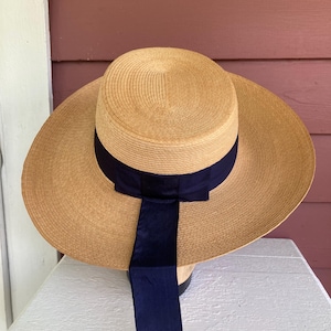 Vintage Straw Hat Navy Blue Silk Band Bow Tail Made in Italy  display picture 2