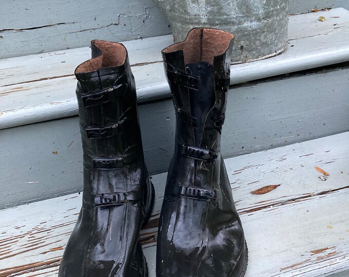 Rain Boots Mens Rubbers Galoshes Uniroyal Size 8 Rainy Muddy Weather