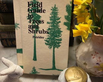 Field Guide to Trees and Shrubs George A. Petrides Roger Tory Peterson 1958 Reference Book Photographs Illustrations Wipe Clean Hardcover