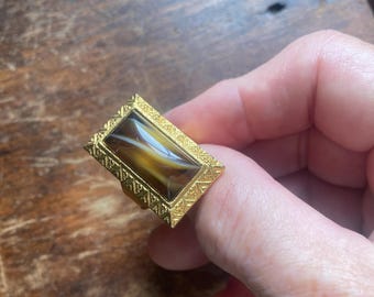 Vintage Cocktail Ring Adjustable Gold Rectangular Glass Tiger Eye Stone 1970s Spain Dead Stock