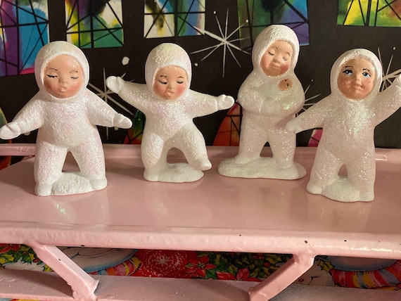 美品　babies スノーベイビーズ　 MINITURES Snowbabies Set of 8 Christmas Figurines Winter Hand Painted