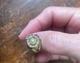 Vintage Cocktail Ring Damascene Pearl Flower Adjustable Gold  1970s Spain Dead Stock