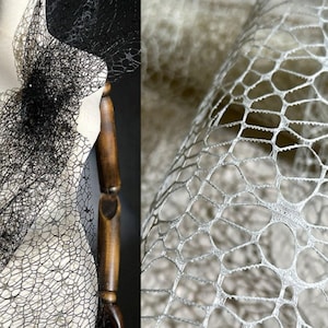Maille texturée à armure ouverte | Tulle rigide avec trous irréguliers | Matériel de décoration d'installation artistique