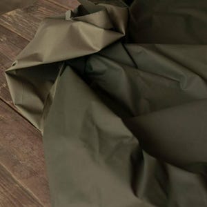 Zero-Texture Matte Coated Twill - Waterproof Windproof Wax-Finish, Wash-Distressed for Gender-Neutral Outerwear