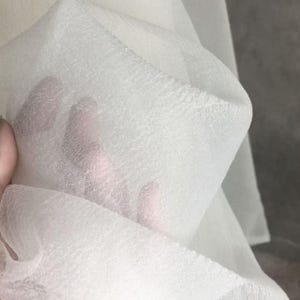 Transparenter Organza-Spitzenstoff, weich fließender, texturierter Netzstoff für Braut- und Elfenkleider