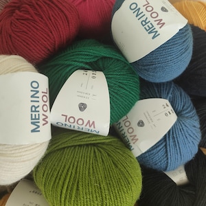 Soft Merino Wool Yarn Skein: Medium Weight Knitting & Crochet Fiber