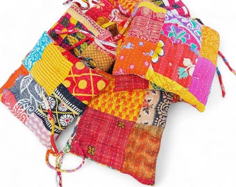 Cojín para silla Kantha: Cojín de algodón bohemio vintage con lazos