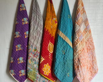 Handgemaakte Kantha-keukendoekenset van 5 stuks: kleurrijke vintage 100% katoenen theedoeken