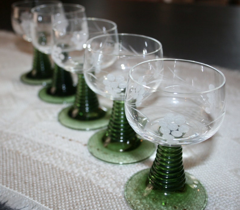 5 Five Vintage German Roemer Wine Glasses Green Etched Grapes Etsy
