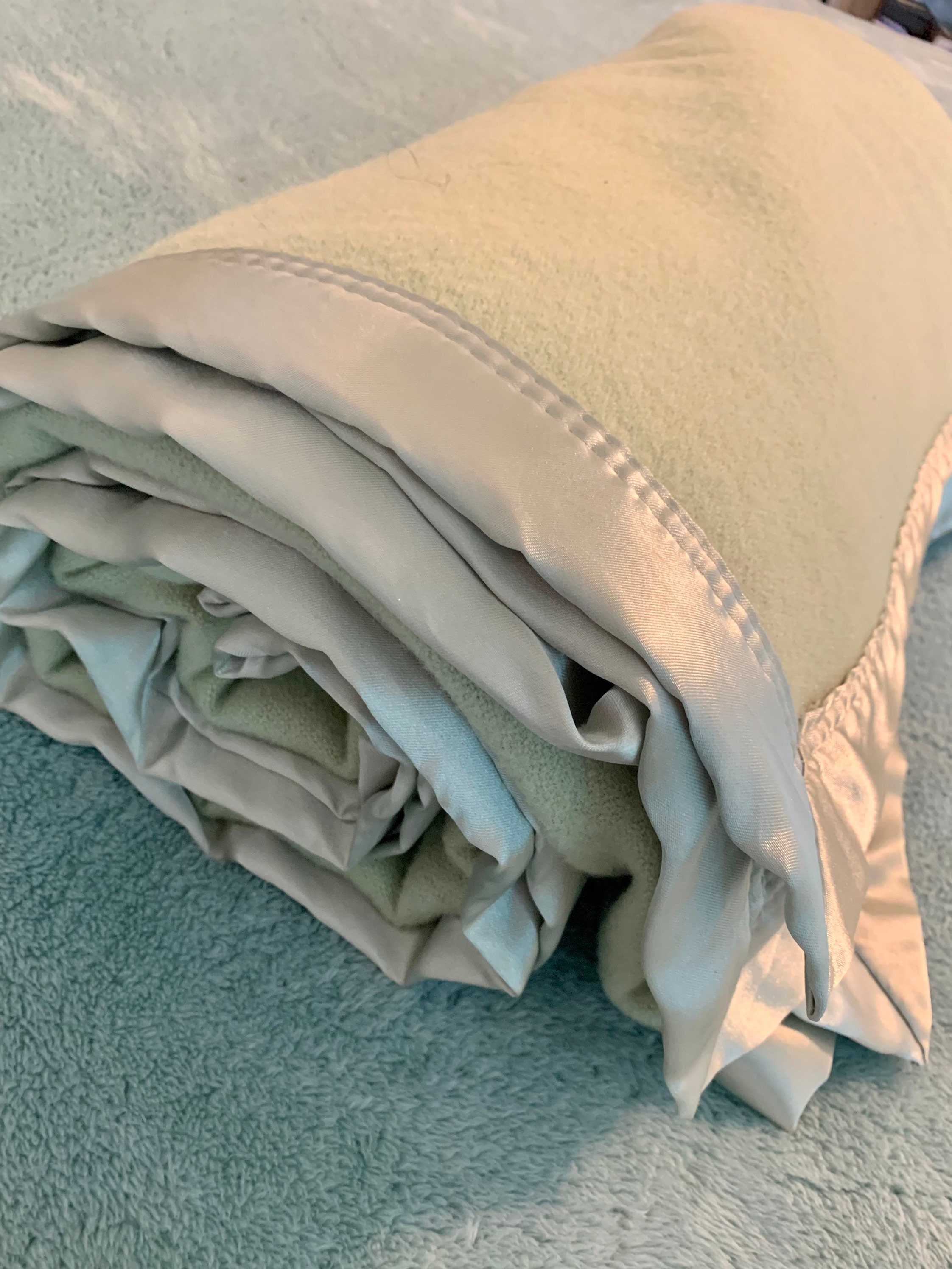 Vintage Twin/full Sage Green Wool Blanket Satin Trim Great Etsy