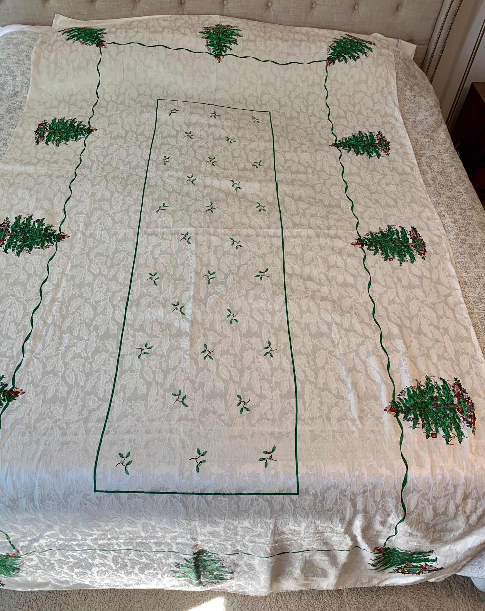 Spode Christmas Tree Tablecloth Cotton Polyester 60 X 102 Etsy