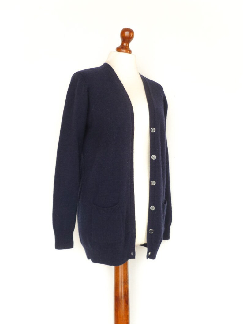 Vintage Womens Cardigan Wool Woolen Navy Blue Buttoned Front Pockets Classic Minimalist small medium
