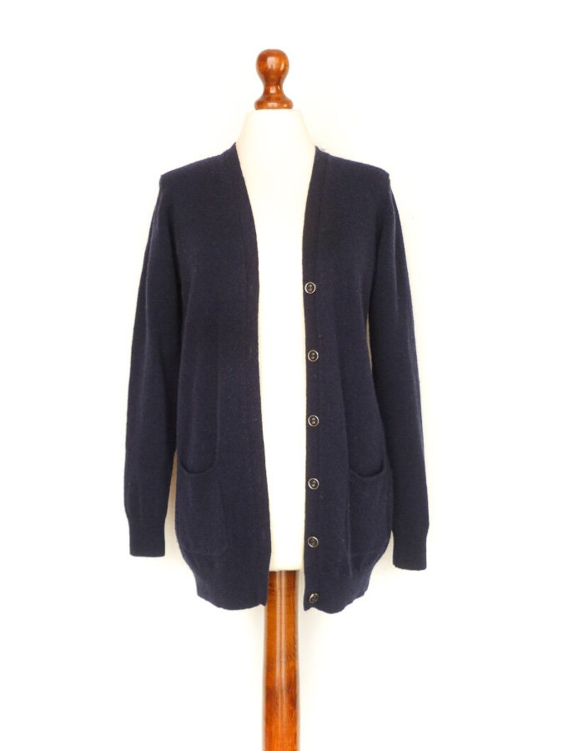 Vintage Womens Cardigan Wool Woolen Navy Blue Buttoned Front Pockets Classic Minimalist small medium