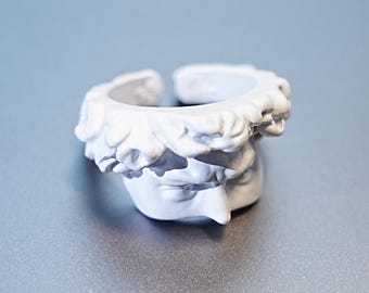 Handgemaakte gezichtsring standbeeld David (matwitte klassieke beeldhouwband (verstelbare artistieke Europese sieraden)