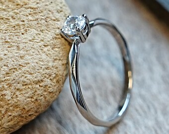 Sierlijke solitairering in sterlingzilver, minimalistische verlovingsring voor vrouwen, beloftering, jubileumcadeau voor haar
