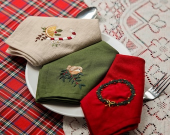 ナプキン 6枚セット テーブルリネン クリスマス 刺繍 リネンのクリスマスナプキン：スノーフレークのクロスステッチ刺繍、6