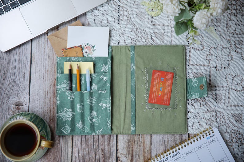 Embroidered Zodiac Cat Journal Cover: Handmade Linen Astrology Pouch