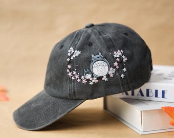 手刺繍のトトロ帽子 – スタジオジブリアニメキャップ