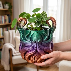 Octopus Flower Pot: 3D Printed Kraken Planter, Fantasy Tentacle Decorative Plant Pot