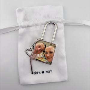 Personalised Photo Love Lock Padlock with Working Key | Valentine’s Gift | Mother’s Day Gift | Love Lock Bridge Keepsake