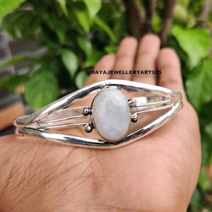 Bransoletka z prawdziwego kamienia księżycowego, biżuteria ze srebra próby 925, designerska ręcznie robiona bransoletka, bransoletka damska