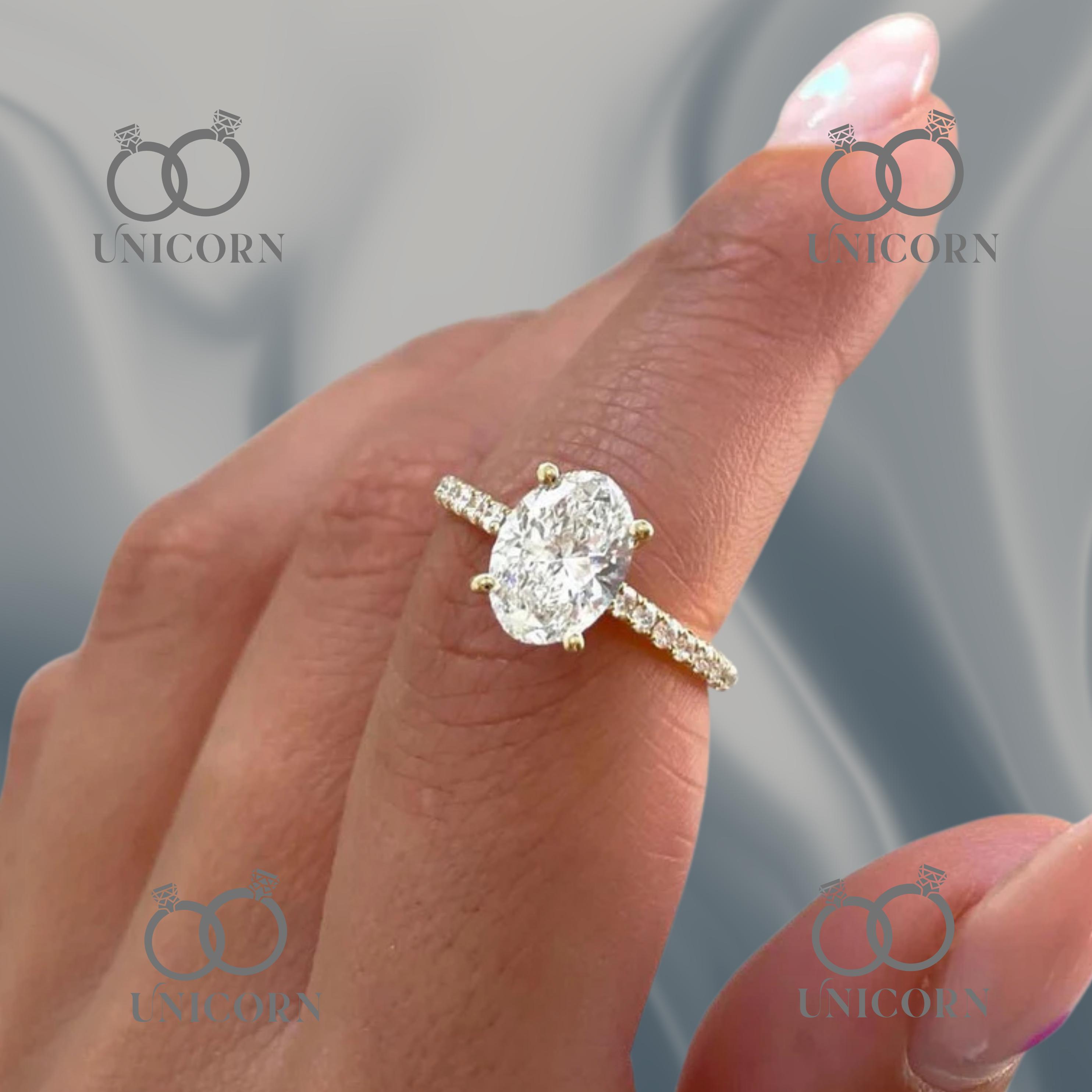 1.25 TCW オーバルカット モアッサナイト エンゲージリング - 14K