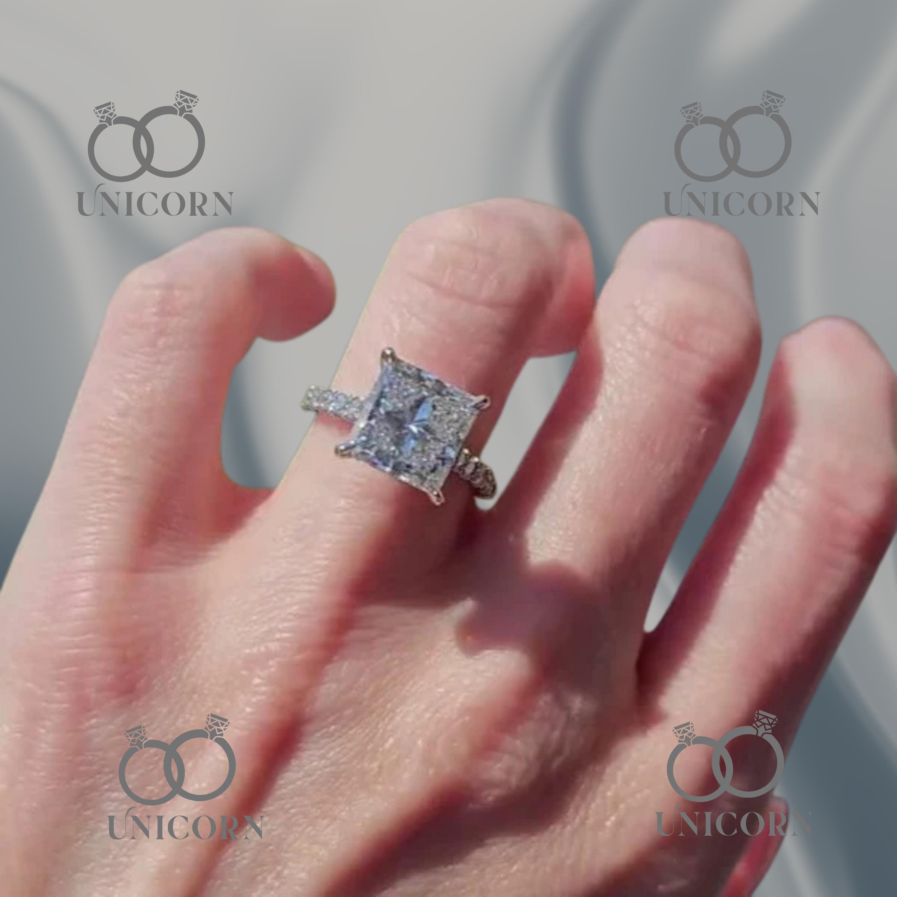 4.00ct E-VS1プリンセスカットラボグロウンダイヤモンドリング