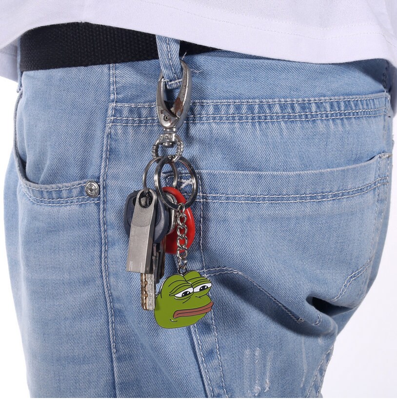 Metal Enamel Collectible Internet Meme Sad Pepe Frog Keyring