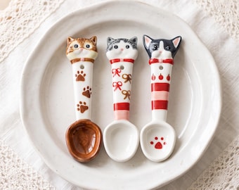 Hand-Painted Ceramic Cat Spoon, Artisan Tea Dessert Flatware, Cat Lover Kitchen Gift