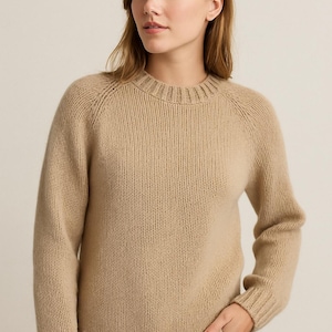 Knitting pattern for a women&#39;s sweater, size M