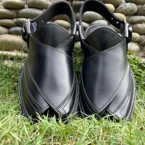 Premium Handmade Black Leather Peshawari Chappal for Men - Cultural and Casual Footwear.
