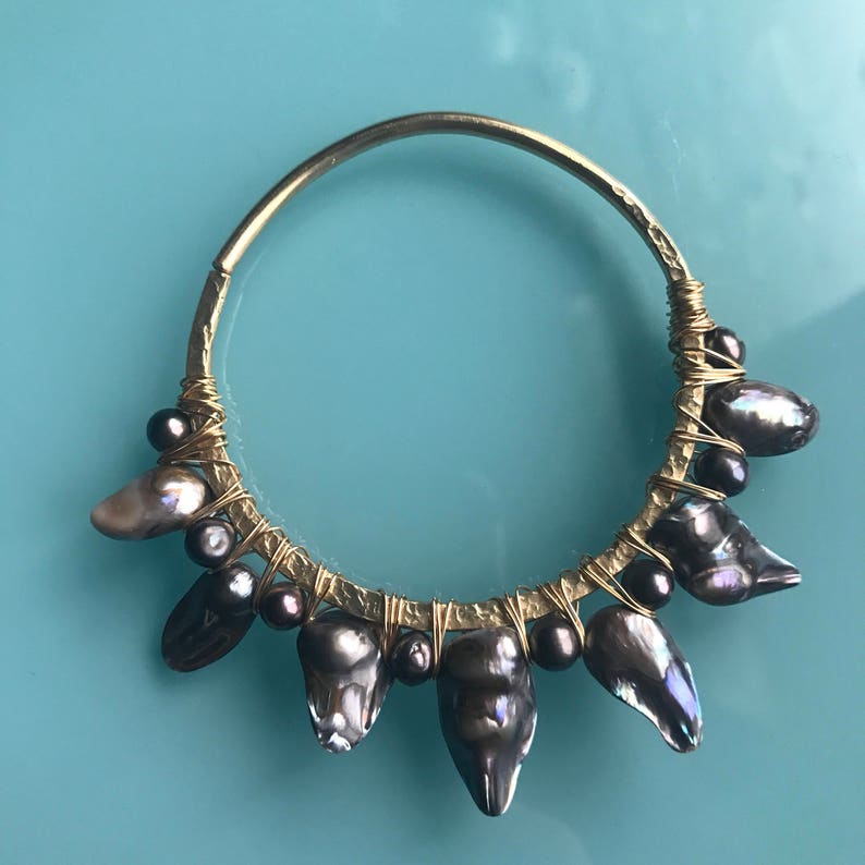 Black Pearl Spike 10G hoop earrings