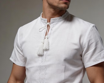 Weiß Leinen Vyshyvanka Für Männer, Minimalistisches Ukrainisches Besticktes Hemd, Traditionelles Hochzeitsoutfit Made in der Ukraine