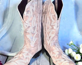 Laredo Dream Girl Boots 9B/C | Champagne Metallic Leather | Wide Calf 14.5” | Sold Out Style 52463 | Snip Toe Western