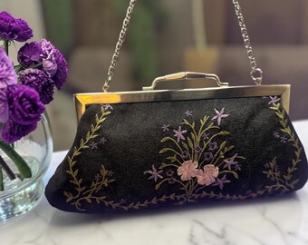 Vintage Elan Black Satin Clutch: Embroidered Floral Evening Bag with Silver Chain