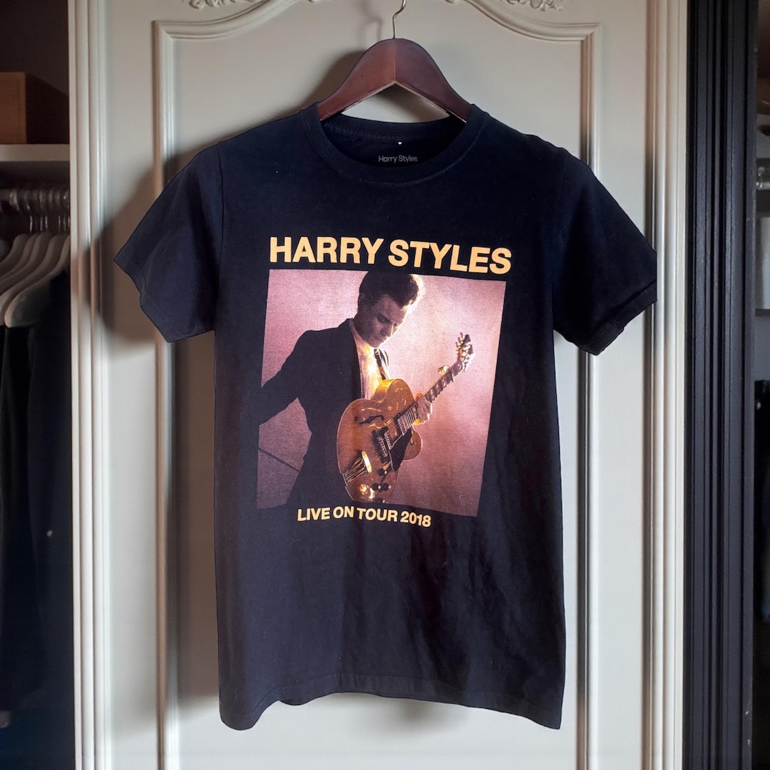 Harry Styles Live on Tour 2018 T-shirt - Official Venue Merch