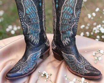 Botas vaqueras Corral con incrustaciones de turquesa, talla 9.5B, botas western de cuero envejecido, botas con puntera de ala cruzada.