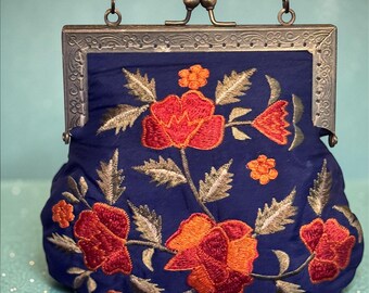 Vintage Moyna Navy Silk Embroidered Floral Kiss Lock Bag | Ornate Gold Frame | Evening Purse
