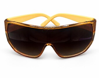 Vintage Deadstock Butterscotch Shield Sunglasses Ivory Wrap Brown Gradient UV 141mm