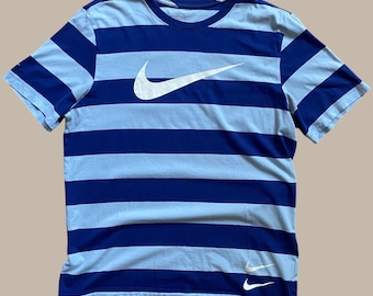 Nike Striped T-Shirt Blue and Light Blue Swoosh Tee Size Large, Mens Casual Sportswear, Embroidered Sleeve Logo Horizontal Stripe Summer Top