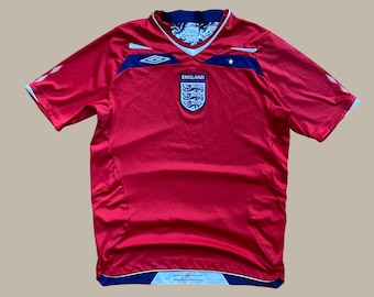 Umbro Jersey Engeland 2008 2010 Uitshirt Medium Red Three Lions Retro Kit