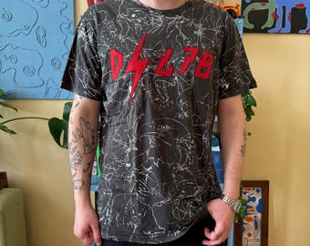 Diesel T-shirt XL Vintage Grafik All Over Print Tier Skizze