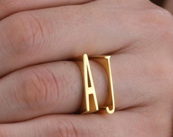 14K goud- en zilveropties Sierlijke initiaalring: minimalistische slanke aangepaste letterring