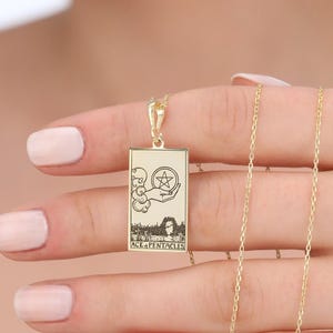 Ace of Pentacles Tarot Card Halskette: Wohlstand Schmuck, himmlische Charm Halskette, zierlicher Tarot Anhänger
