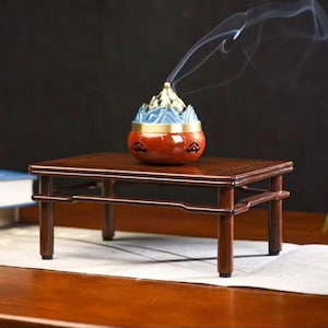 Handgefertigter Blumenhocker aus Rotholz im asiatischen Stil, 20 cm