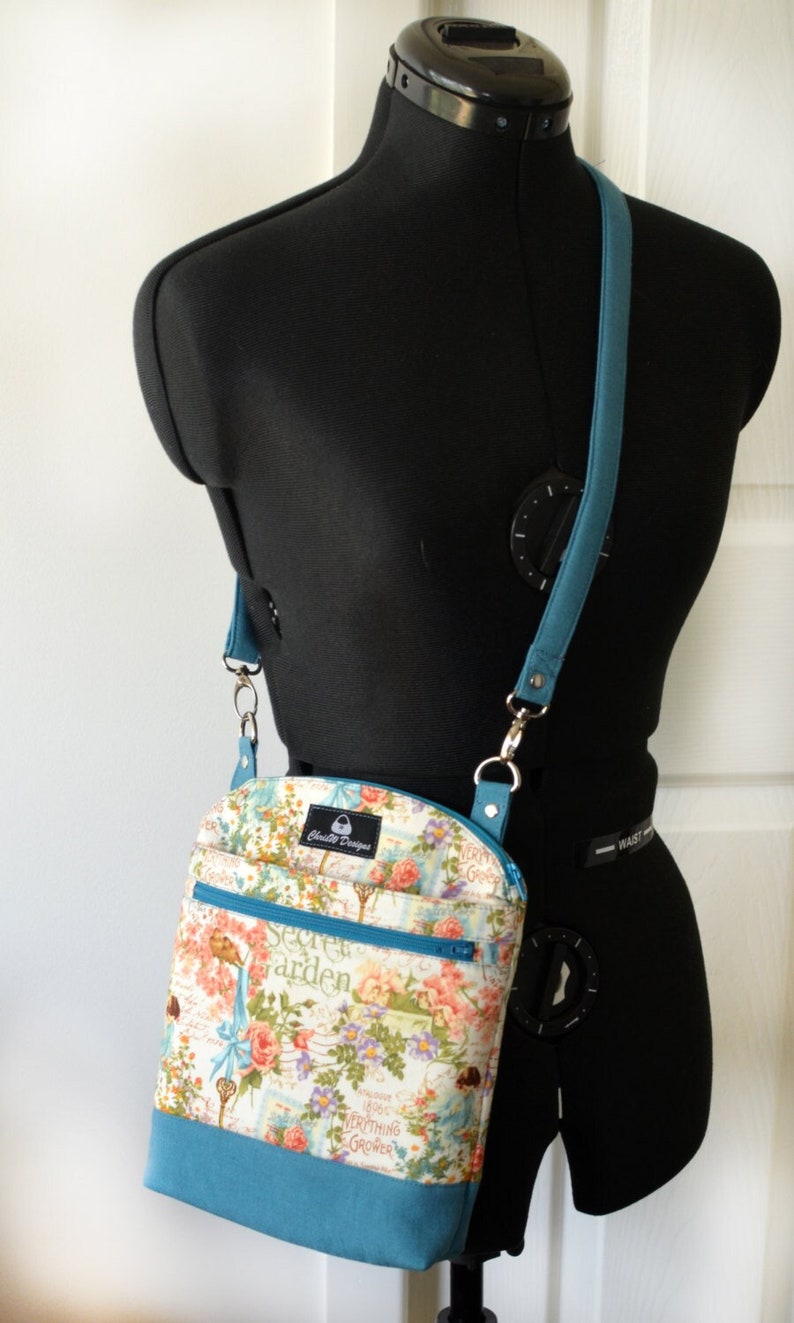 Designer Hipster Cross Body Bag Pattern PDF for sewing your own Purse. Serendipity Hip by ChrisW Designs image 2